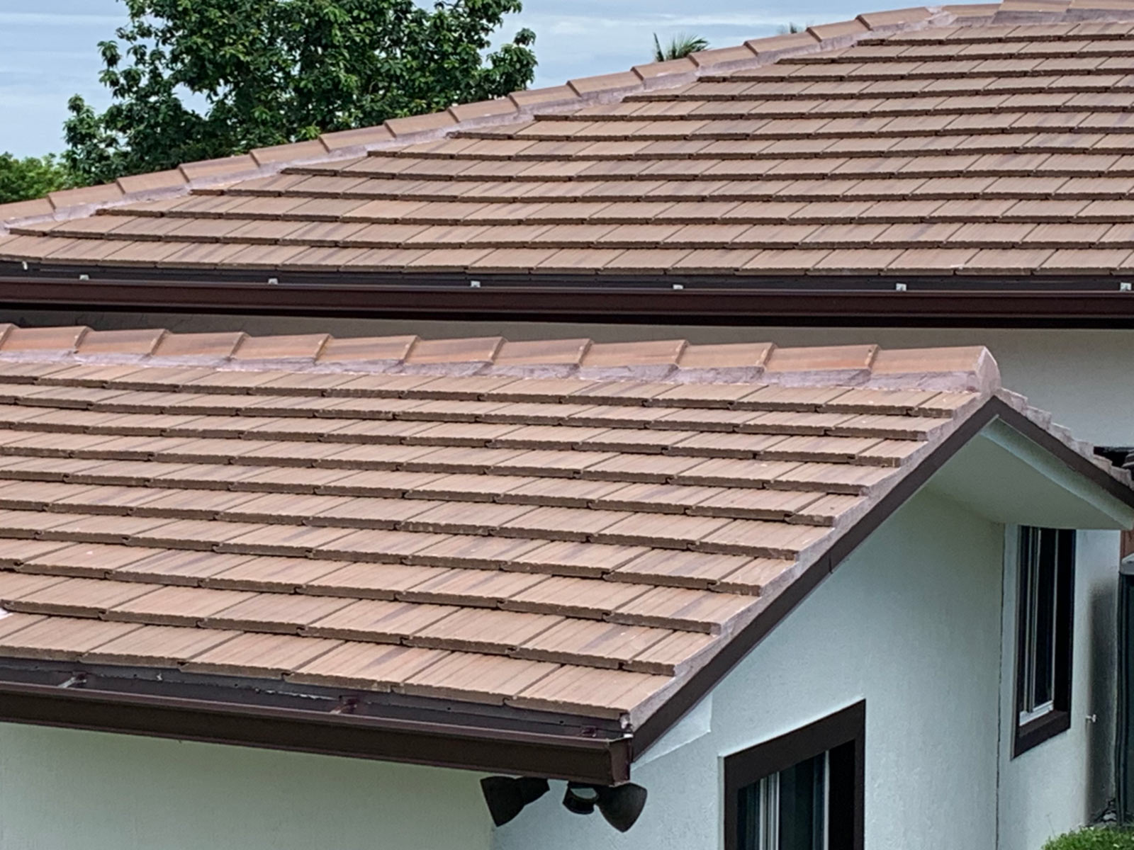 Roof Repairs & New Roofs in Miami Blended Concrete Roof Tile